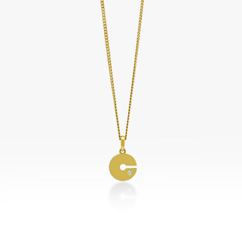14K Gold “C” Initial Pendant Necklace Curb Chain 