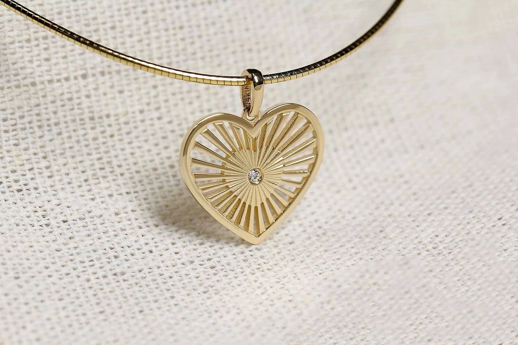 14K Gold Sheen Heart Pendant Necklace